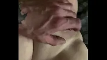 تشغيل الشباب وقحة بيضاء ث / الدهون الحمار يحصل مارس الجنس جيدة