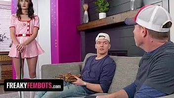 play Seksrobot Veronica Church leert onervaren jongen hoe hij het derde honk moet bereiken - freaky fembots