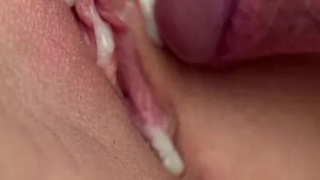 播放 继母让她的继子洗澡