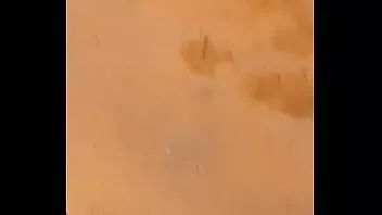 play 可爱的妈妈可爱的脚白指甲和粗腿