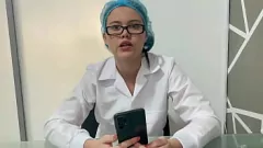 Putar Latina Dokter Sialan Pasien untuk Penyembuhan: Payudara Besar, Gaya Doggy, Perawatan Wajah
