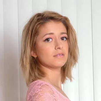 Pornostar Izzy Bell